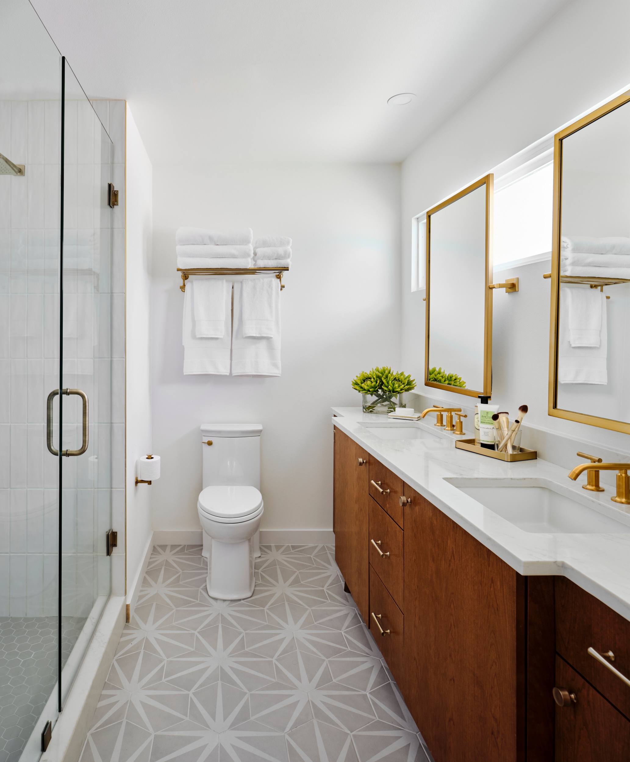Kenilworth bathroom mirror