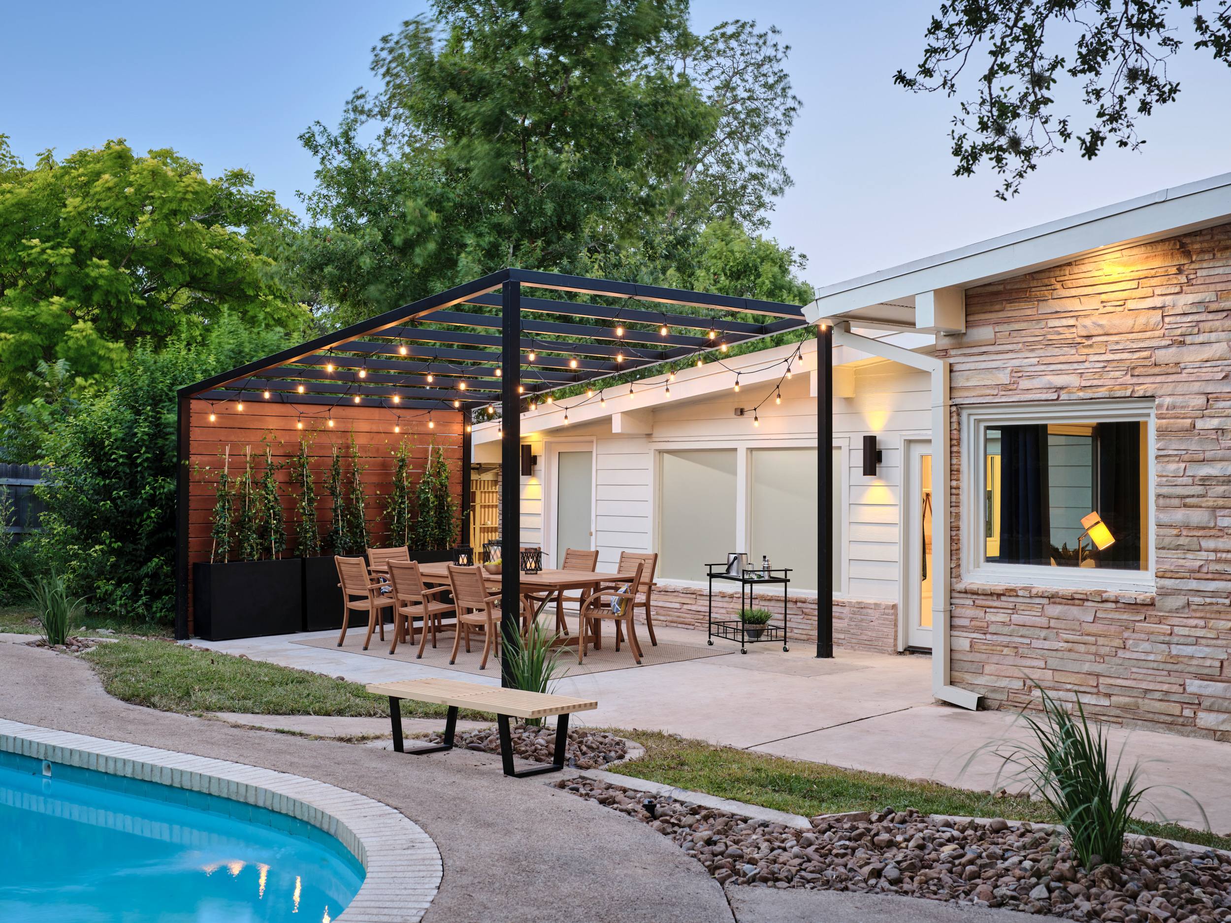 Kenilworth pool patio