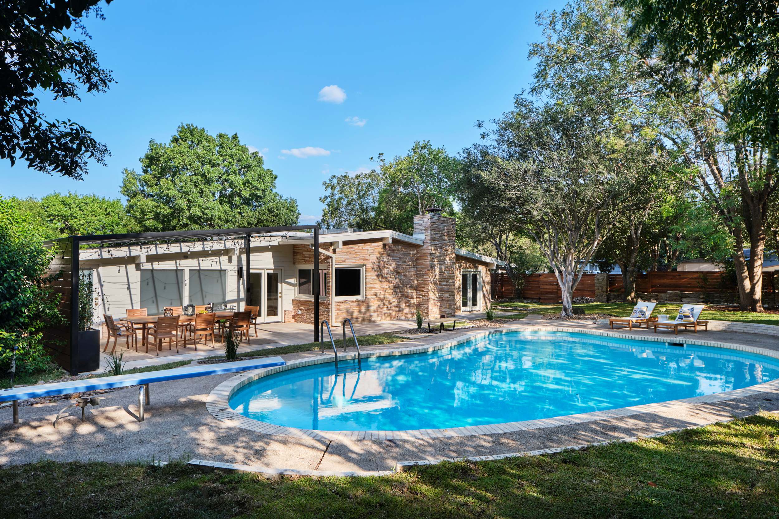 Kenilworth pool with chairs in background