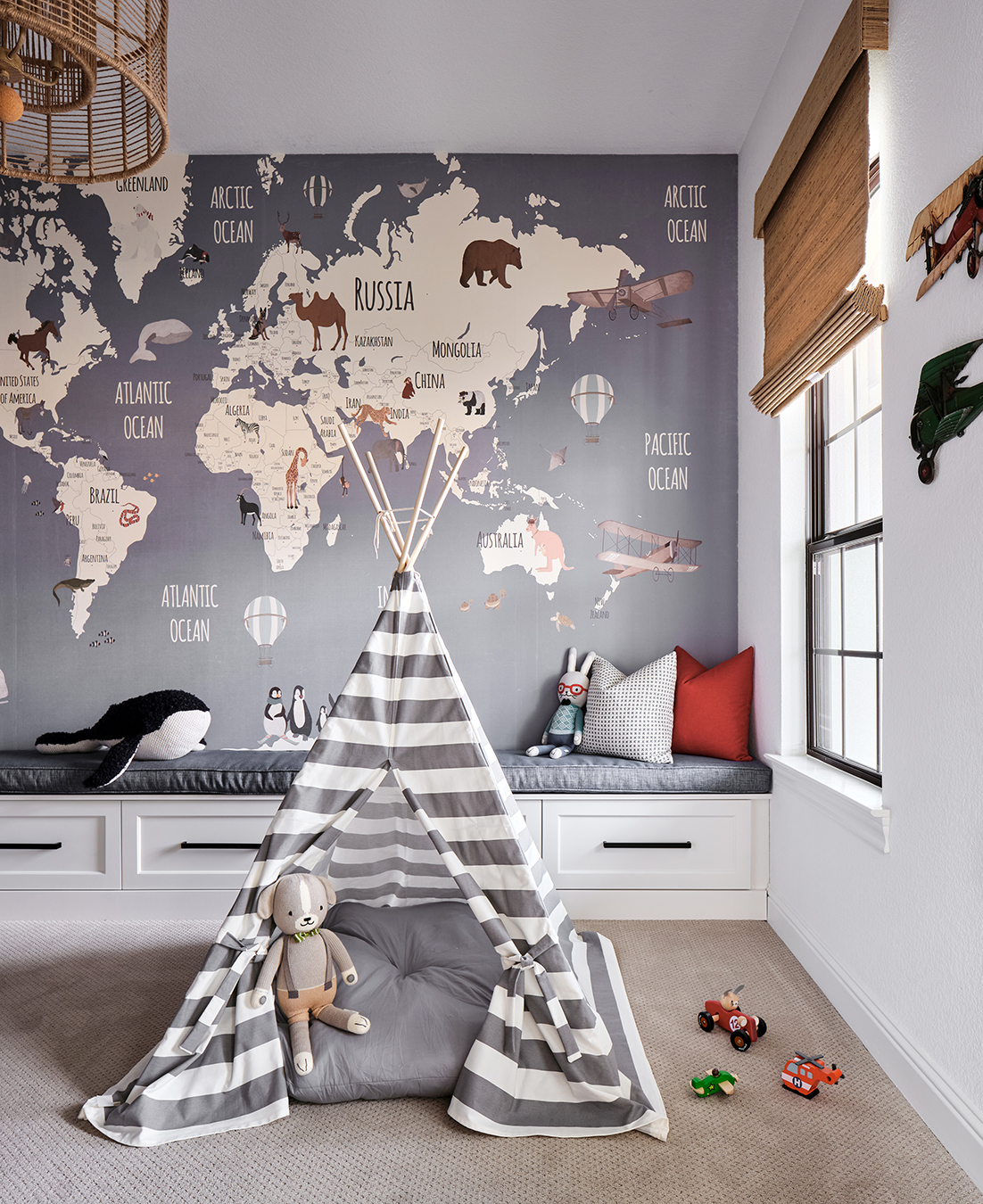 Kids and Teen Rooms (2)
