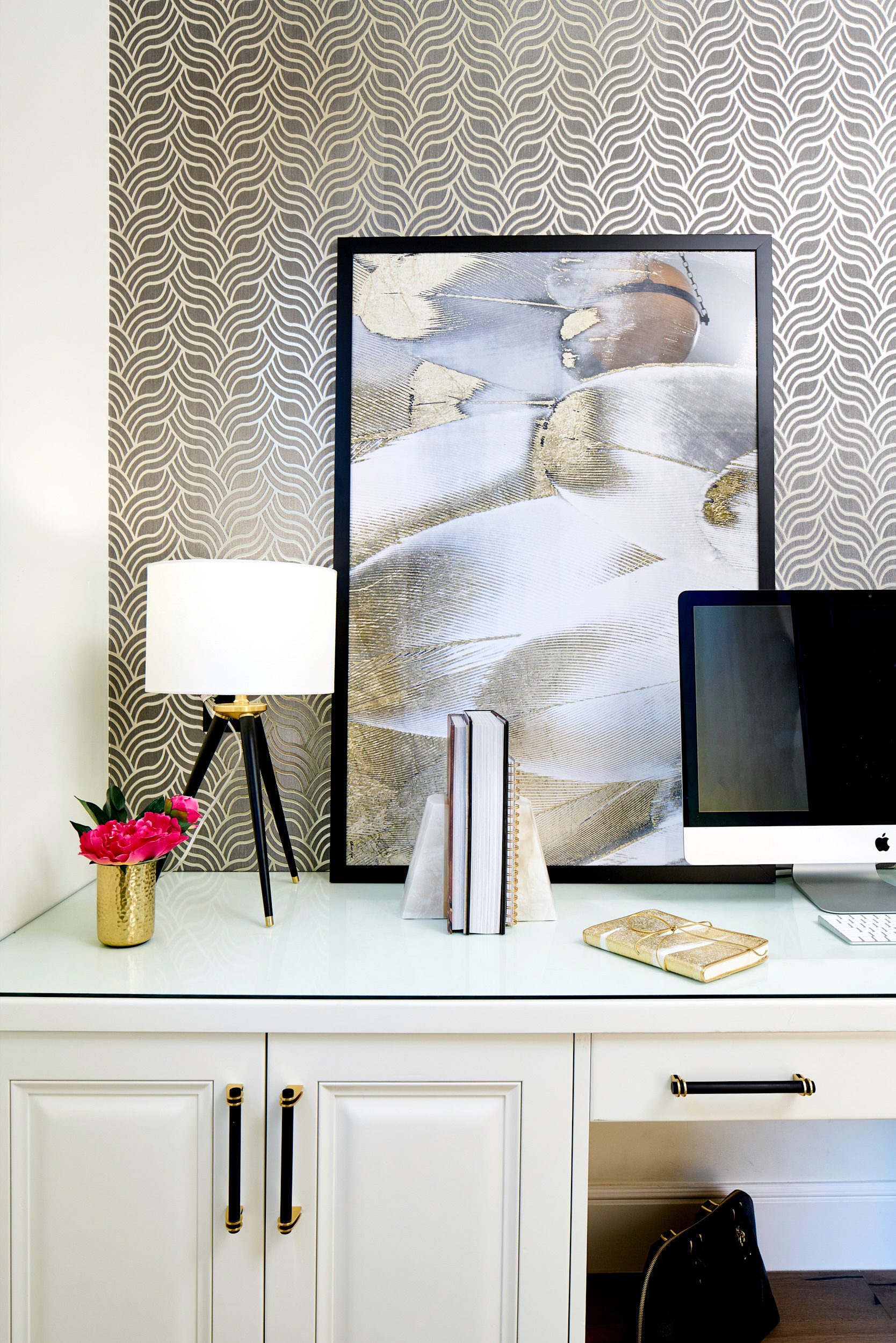 sanantonio desk close up