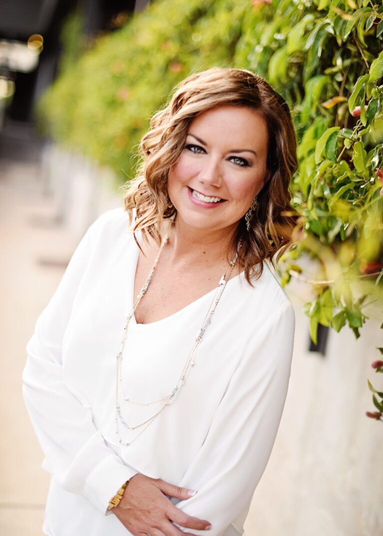 Jana Bio Photo